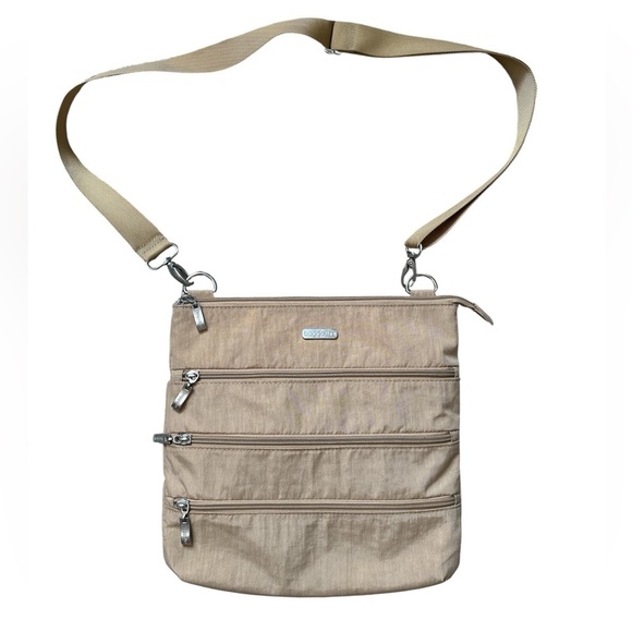 Baggallini Handbags - BAGGALLINI Beige Crossbody Bag